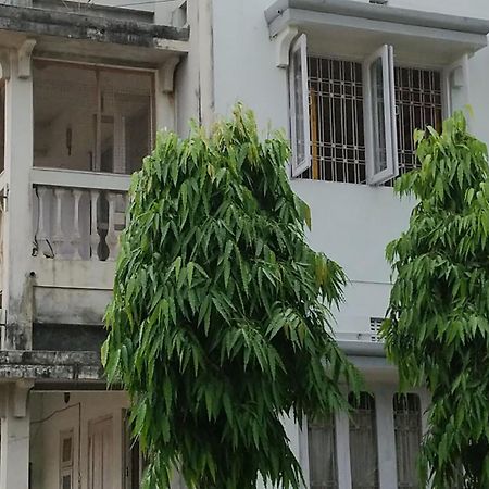 Bunkbread Siliguri Hostel Kültér fotó